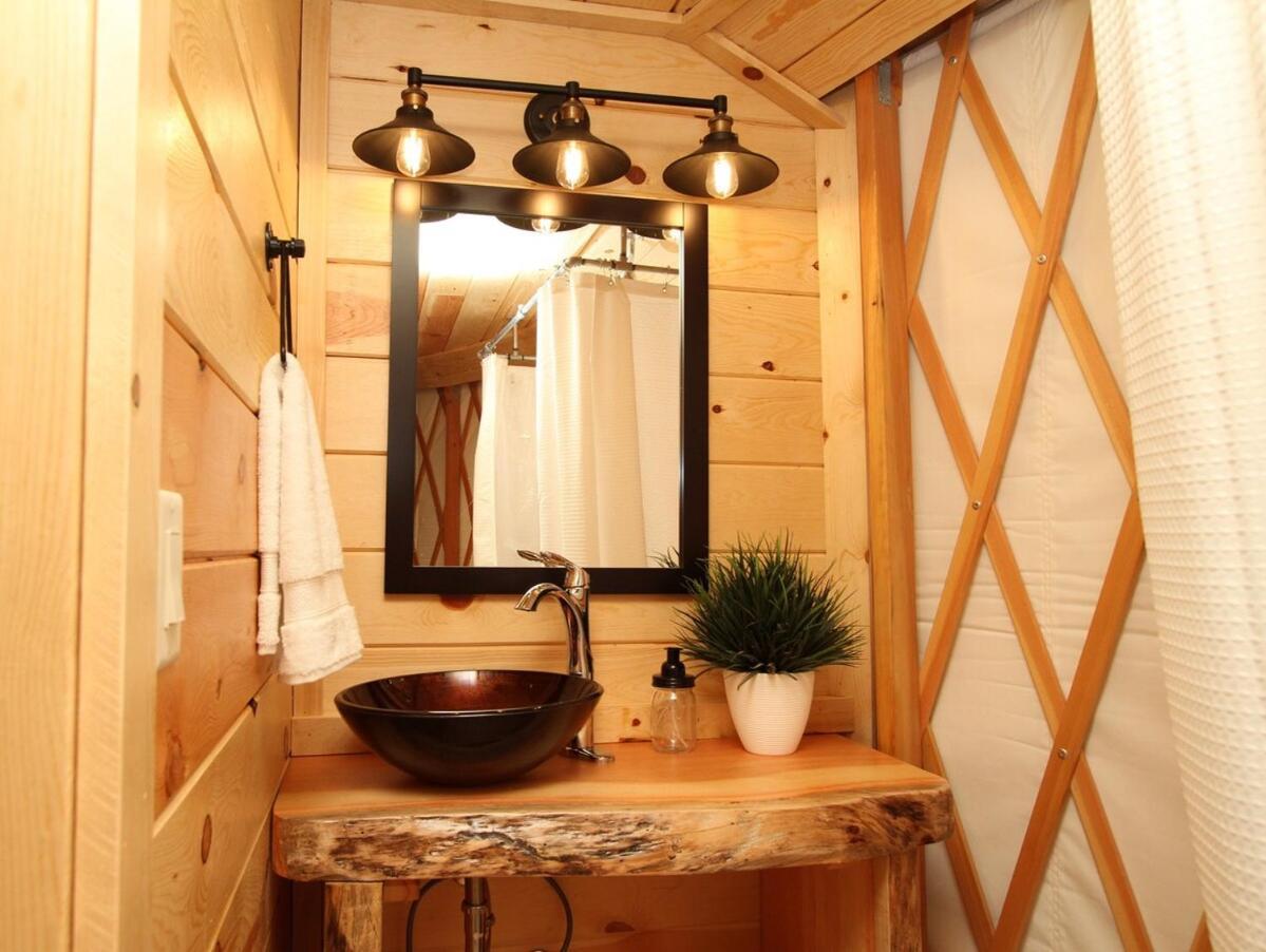 Yurt Overlook #5 With Ac And Private Bath 2 Kings Orderville Exterior foto